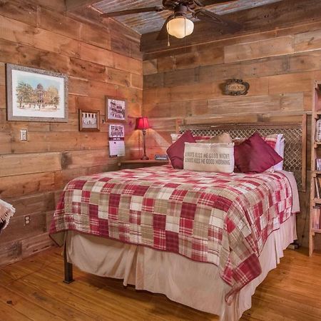 7F Lodge And Events Колледж-Стейшен Екстер'єр фото