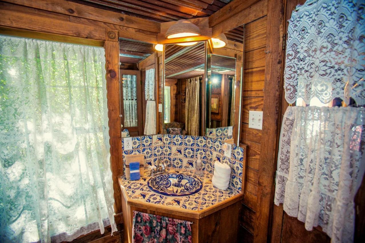 7F Lodge And Events Колледж-Стейшен Екстер'єр фото