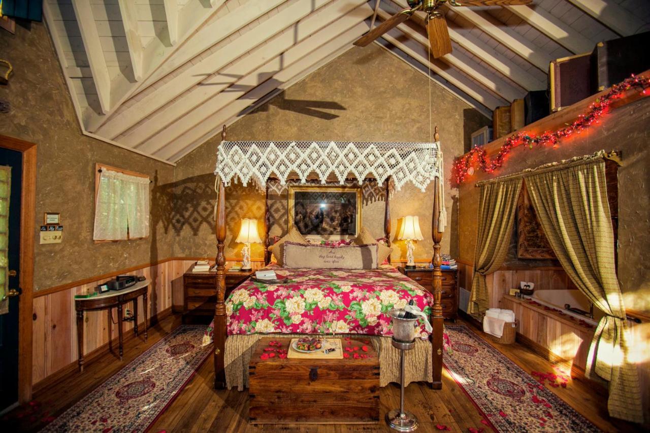 7F Lodge And Events Колледж-Стейшен Екстер'єр фото